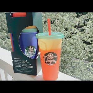 Starbucks color changing cups
